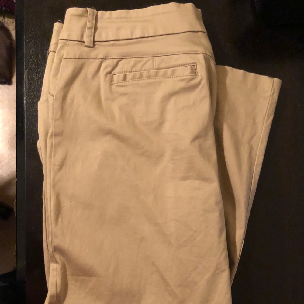 Size 18 Curvy Fit Lee’s Khaki Dress Pants, Women’s
